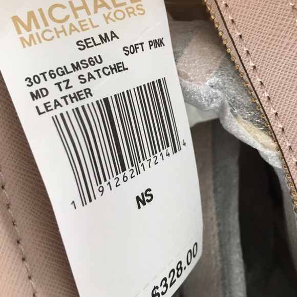 Michael Kors Perforated Selma Satchel with wallet - Picture 8 of 8